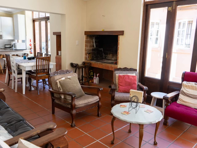 Bay Vista Backpackers